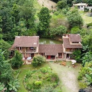 Alojamento de Acomodação e Pequeno-almoço Quinta Da Gavea - E Quintal Criativo, Rodeio